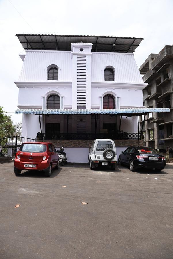 The Sky Inn Navi Mumbai Exterior photo